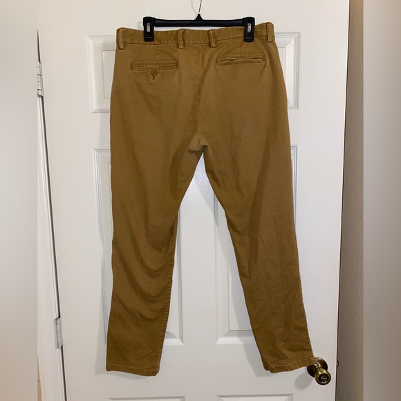 Old Navy Ultimate Slim Khaki Pants - Picture 2 of 3